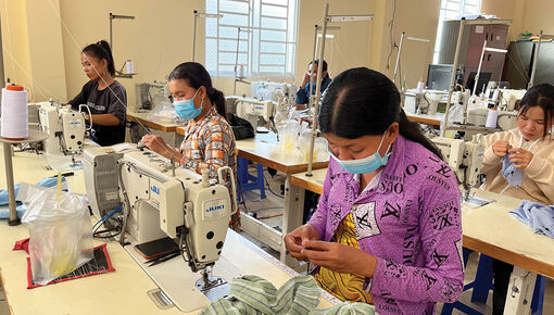 Chuyển biến trong chủ trương giảm nghèo