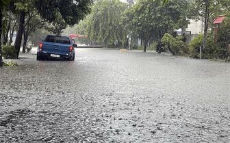 Khu vực Hà Tĩnh đến Bình Định tiếp tục có mưa lớn, có nơi trên 700mm
