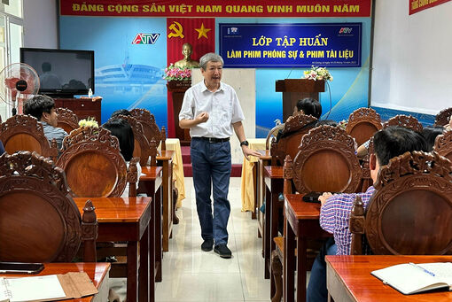 Tập huấn làm phim tài liệu và phóng sự  truyền hình tại An Giang