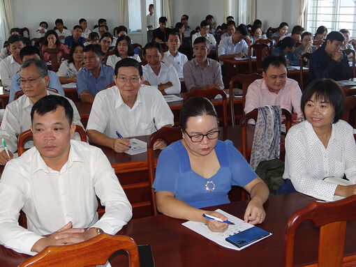 Đối thoại, tư vấn pháp luật chuyên sâu cho doanh nghiệp nhỏ và vừa