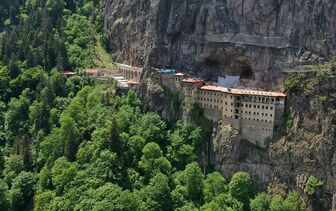 Tu viện Thổ Nhĩ Kỳ chào đón hơn 123.000 khách du lịch