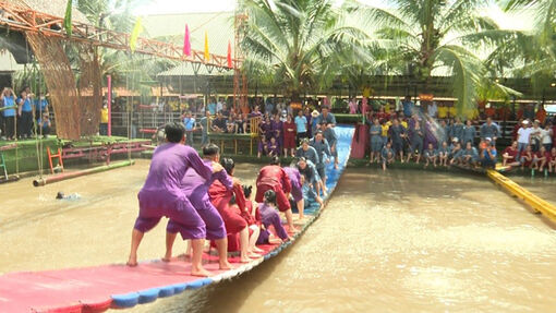 Công ty Cổ phần Điện nước An Giang họp mặt cán bộ, công đoàn viên nữ