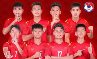 Cầu thủ U18 Việt Nam sang Nhật Bản tập huấn với CLB của Công Phượng