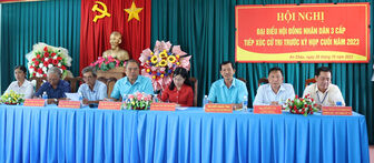 Phó Chủ tịch HĐND tỉnh An Giang Đinh Thị Việt Huỳnh tiếp xúc cử tri huyện Châu Thành