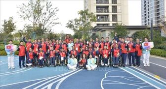 Đoàn Thể thao Người khuyết tật Việt Nam trở về nước sau Asian Para Games 4