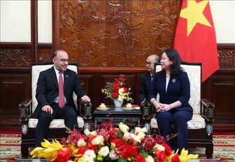 Phó Chủ tịch nước tiếp Đại sứ Qatar tại Việt Nam
