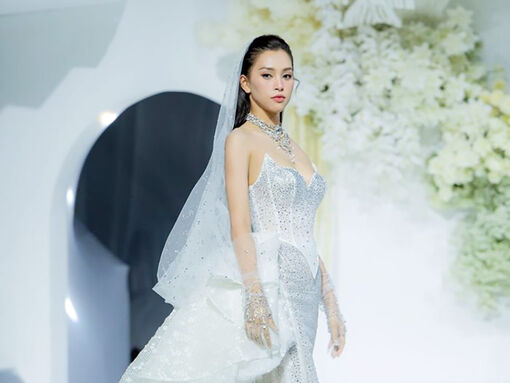 Hoa hậu Tiểu Vy, Mai Phương khoe đường cong quyến rũ trong váy cô dâu