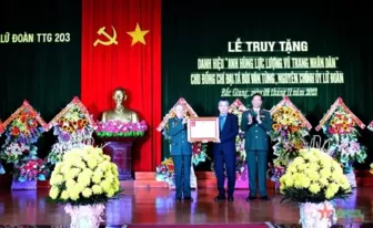Truy tặng danh hiệu Anh hùng LLVTND đối với Đại tá Bùi Văn Tùng