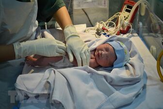 Báo động tình trạng trẻ sơ sinh ở Nhật Bản bị bệnh giang mai