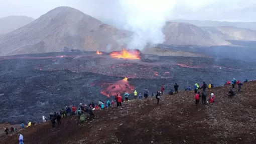 Iceland tuyên bố tình trạng khẩn cấp