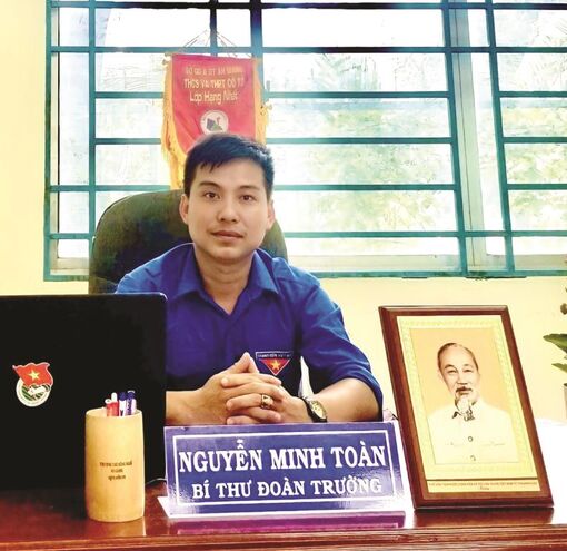 Gương sáng của người thầy miền núi