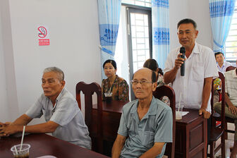 Ban Thường vụ Thị ủy Tân Châu đối thoại và lắng nghe ý kiến đóng góp của Nhân dân