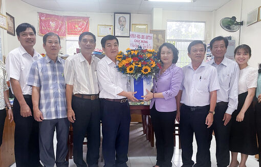 Bí thư Huyện ủy, Chủ tịch HĐND huyện Thoại Sơn dự Ngày thành lập Mặt trận dân tộc thống nhất Việt Nam