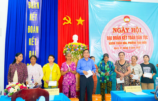 Ngày hội “Đại đoàn kết toàn dân tộc” năm 2023, tại khóm Xuân Hòa