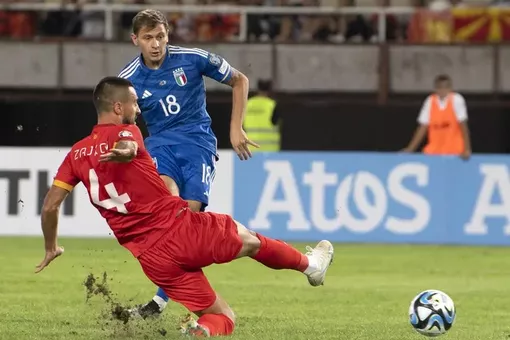 Italy - Bắc Macedonia: Azzurri run rẩy