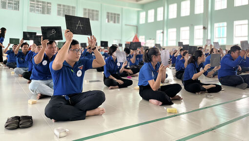 Hội thi rung chuông vàng “Tìm hiểu Luật Thanh niên 2020, Luật Giao thông đường bộ và Luật Thực hiện dân chủ cơ sở”