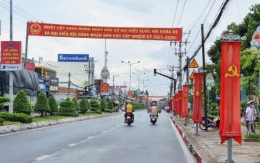 Ngày 22/11, An Giang treo cờ Tổ quốc chào mừng kỷ niệm 191 năm Ngày thành lập tỉnh An Giang (22/11/1832 - 22/11/2023)