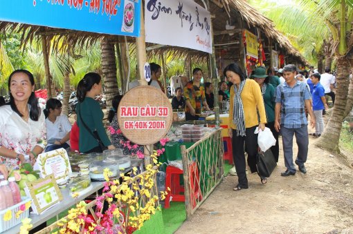 TX. Tân Châu khai mạc Ngày hội văn hóa - ẩm thực vùng biên