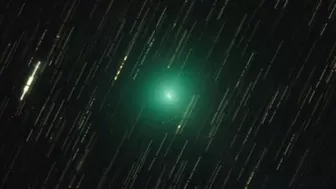 ‘Sao chổi quái vật’ cỡ một thành phố đang hướng tới Trái đất