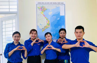 Tuổi trẻ huyện Phú Tân hưởng ứng cuộc vận động "Tự hào một dải non sông" năm 2023