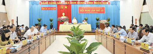 An Giang chú trọng xây dựng, chỉnh đốn Đảng