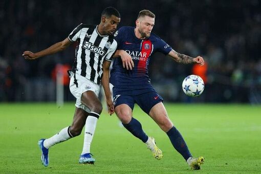 Mbappe ghi bàn phút cuối, PSG thoát thua Newcastle