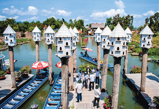 Để ngành du lịch “cất cánh”