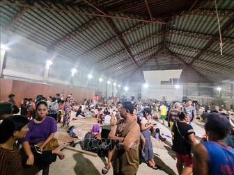 Philippines: Rung chấn mạnh khiến người dân sơ tán khỏi các tòa nhà tại Manila
