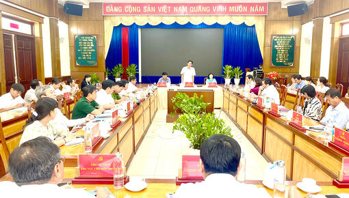 Hội nghị Ban Thường vụ Huyện ủy Chợ Mới kiểm điểm thực hiện nhiệm vụ chính trị năm 2023