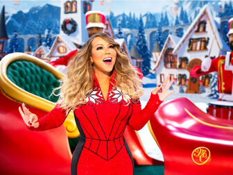Ca khúc Giáng sinh gần 30 tuổi của Mariah Carey vẫn thống trị bảng xếp hạng