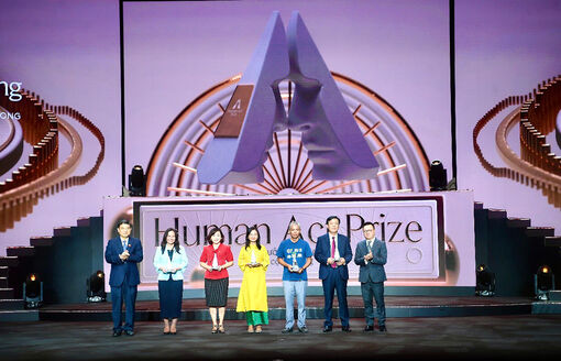 Công ty Cổ phần Phân bón Bình Điền được vinh danh tại Lễ trao Giải thưởng Hành động vì cộng đồng – Human Act Prize 2023