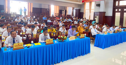 Kỳ họp thứ 14, HĐND TX. Tịnh Biên, nhiệm kỳ 2021-2026, cho ý kiến nhiều nội dung quan trọng