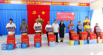 Thêm 50 căn nhà Đại đoàn kết cho người nghèo huyện Tri Tôn
