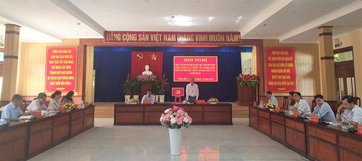 Ban Chấp hành Đảng bộ TP. Châu Đốc lấy phiếu tín nhiệm đối với cán bộ giữ chức danh, chức vụ lãnh đạo của Đảng