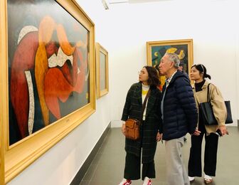 Chiêm ngưỡng các tác phẩm hội họa của nhà điêu khắc Tạ Quang Bạo