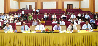 Kỳ họp thứ 10 HĐND huyện Châu Phú khóa XII thông qua 11 nghị quyết