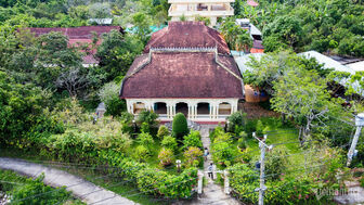 Du khách 'xuyên không' tại ngôi nhà cổ 173 tuổi ven sông ở Tiền Giang