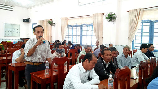 Chủ tịch UBND TX Tịnh Biên tiếp xúc cử tri 2 xã An Nông và An Cư sau kỳ họp cuối năm 2023