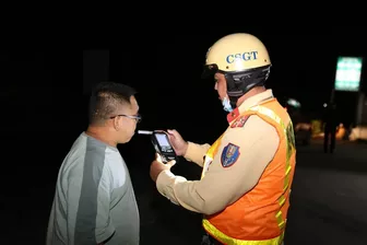 10 người tử vong do tai nạn giao thông trong ngày đầu tiên nghỉ Tết Dương lịch