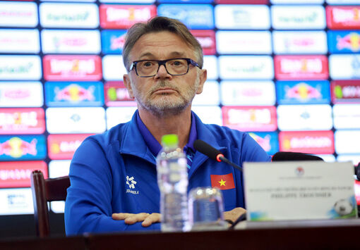 HLV Troussier: Tuyển Việt Nam có đội hình mạnh nhất dự Asian Cup