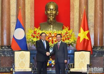 Chủ tịch nước Võ Văn Thưởng tiếp Thủ tướng nước Cộng hòa Dân chủ Nhân dân Lào Sonexay Siphandone