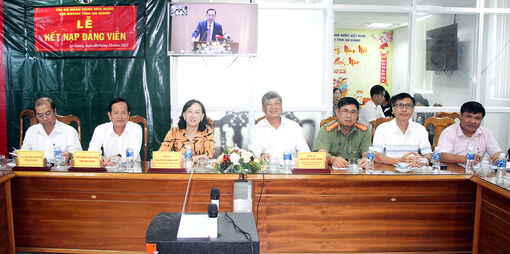 Thủ tướng Chính phủ Phạm Minh Chính dự Hội nghị định hướng nhiệm vụ ngành ngân hàng năm 2024