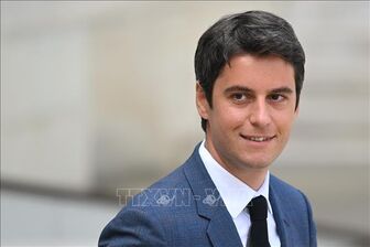 Hành trình trở thành thủ tướng trẻ nhất nước Pháp của ông Gabriel Attal