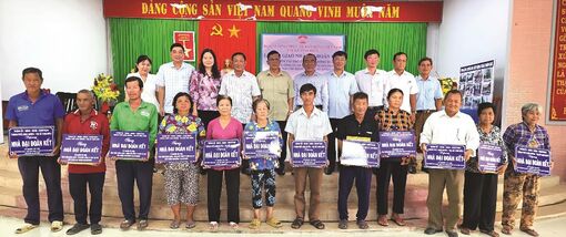 An Giang phát triển kinh tế - xã hội vùng đồng bào dân tộc