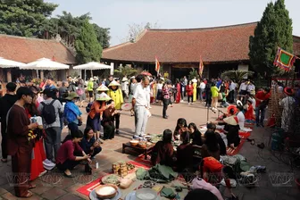 “Tết làng Việt” chào xuân Giáp Thìn 2024 quảng bá giá trị Tết truyền thống