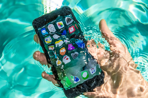 Apple phát triển iPhone có thể sử dụng dưới nước