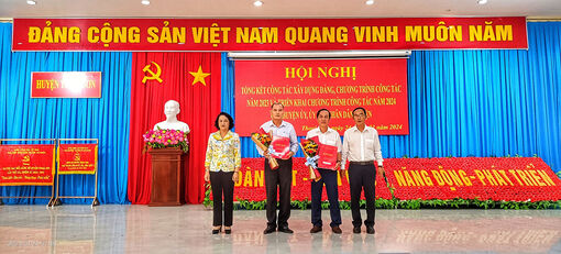 Huyện ủy Thoại Sơn tổng kết công tác xây dựng Đảng năm 2023