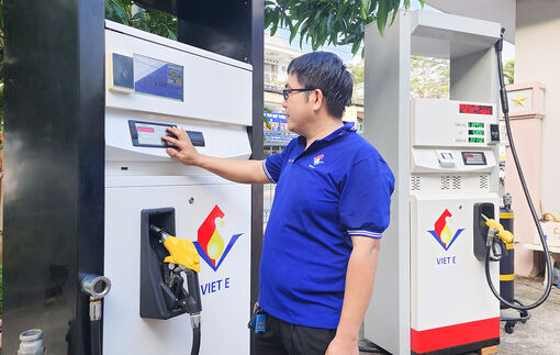 Triển khai các văn bản mới trong hoạt động kinh doanh xăng, dầu
