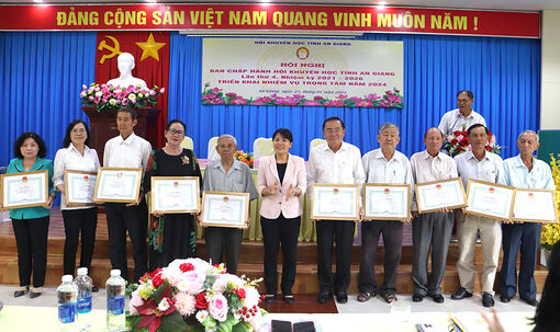 An Giang: Nhiều tập thể và cá nhân được khen thưởng trong công tác khuyến học- khuyến tài