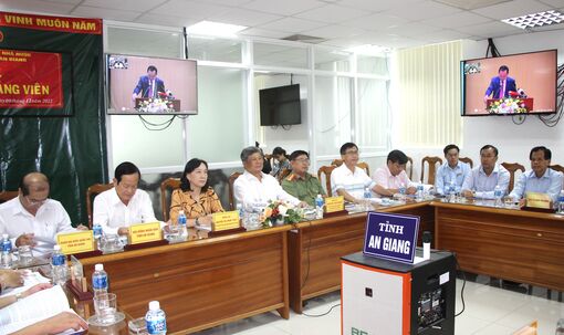 An Giang: Ngành ngân hàng đảm bảo đủ vốn tín dụng cho người dân, doanh nghiệp